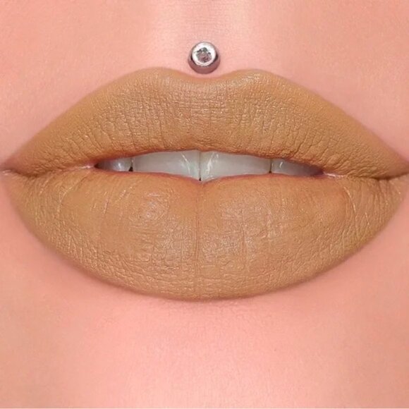 Jeffree Star Cosmetics Velvet Trap Lipstick - Unphased - Picture 1 of 7